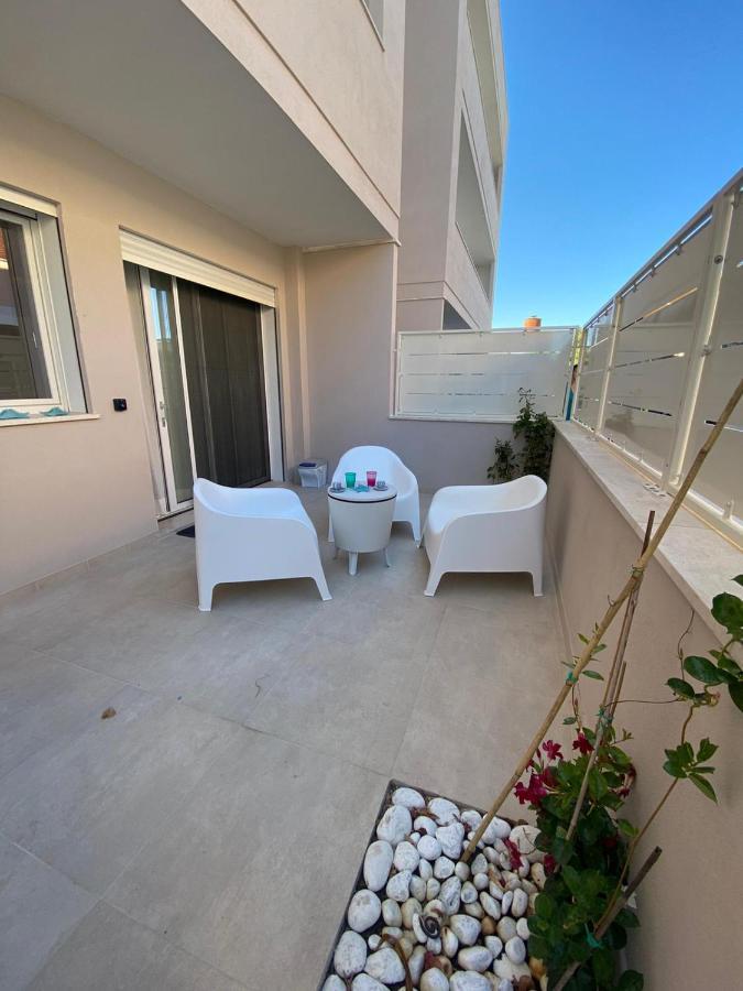 Torregrande Apartments トッレ・グランデ エクステリア 写真