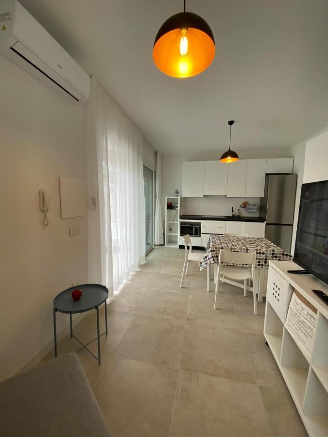 Torregrande Apartments トッレ・グランデ エクステリア 写真
