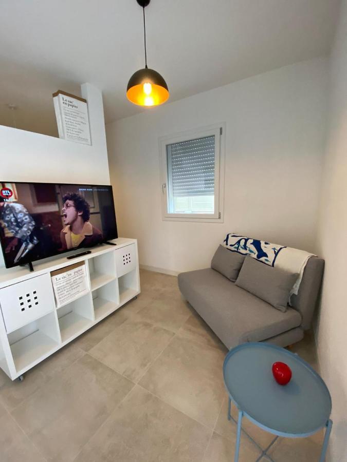 Torregrande Apartments トッレ・グランデ エクステリア 写真