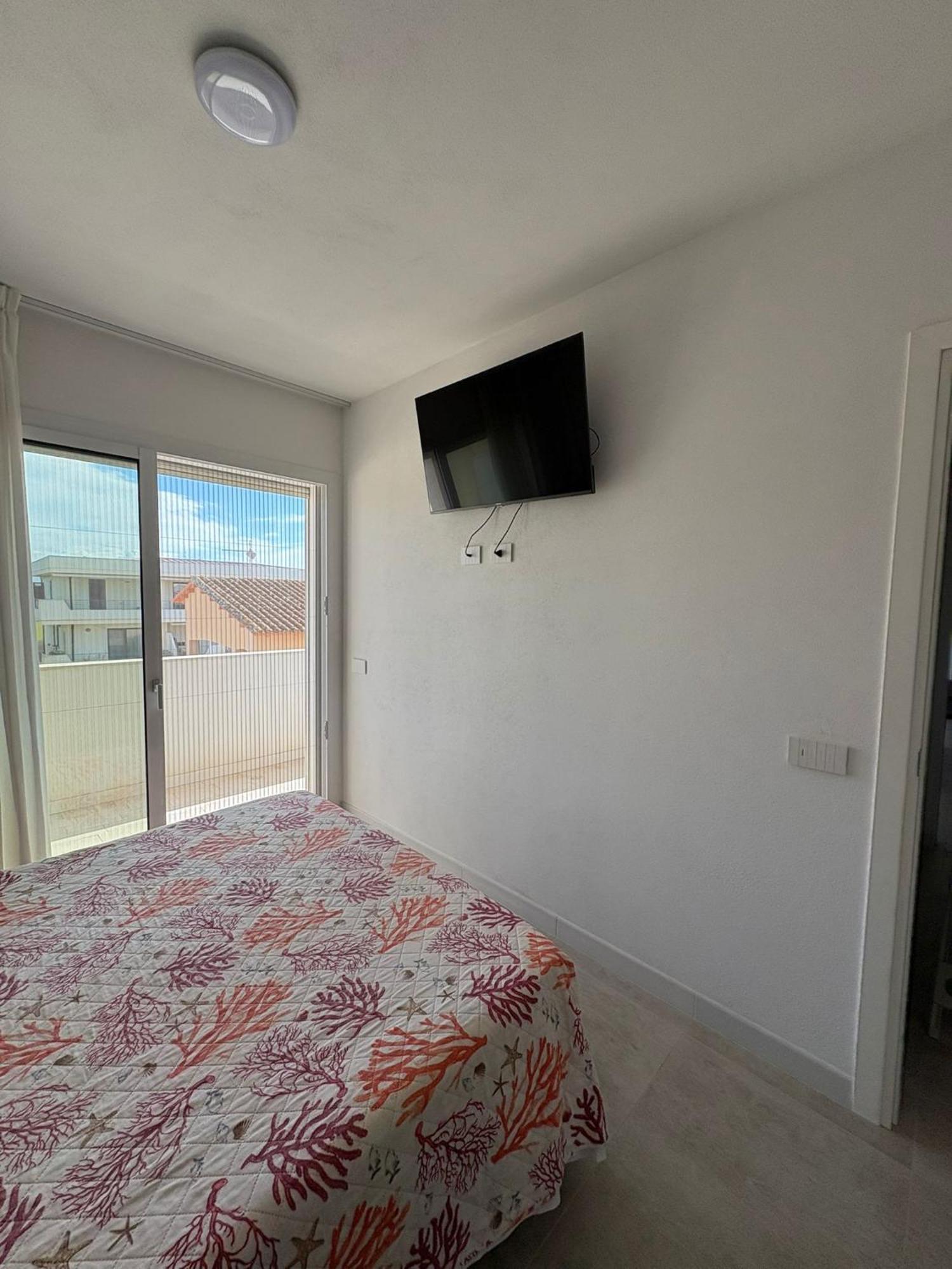 Torregrande Apartments トッレ・グランデ エクステリア 写真